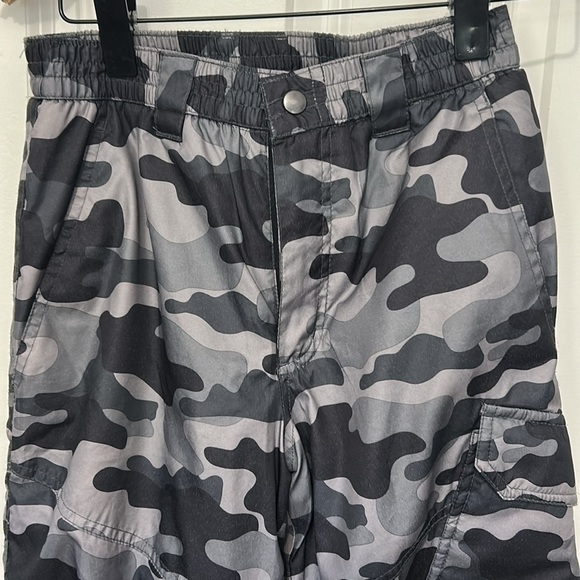 Faded Glory camouflage Snow Pants size LARGE 10-12 black gray elastic waist - Picture 2 of 6